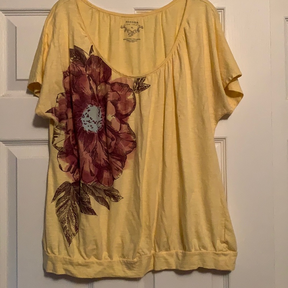 ⭐️3/$15⭐️ Sonoma floral short-sleeve top XL